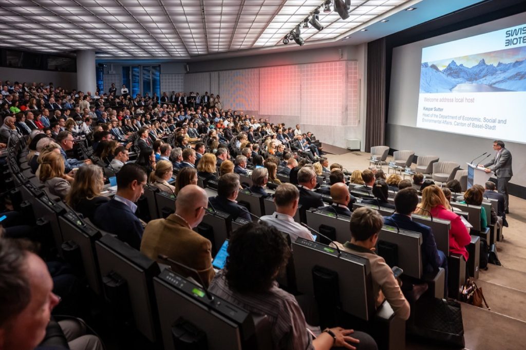 Welcome address on the plenary stage in room Montreal at the Swiss Biotech Day 2026